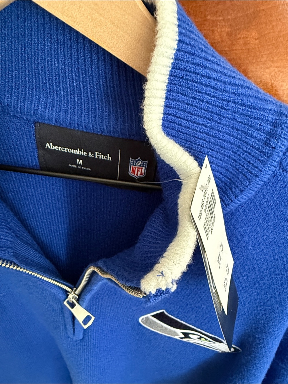 NWT Abercrombie Seahawks Royal Blue Quarter-Zip Sweater - Picture 2 of 3